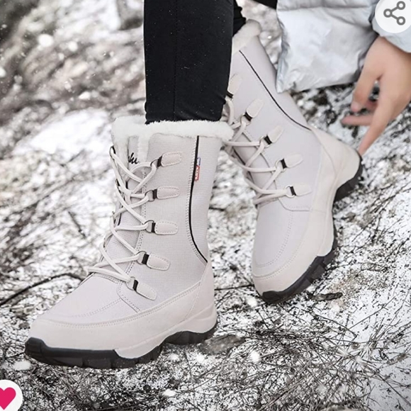 Womans Mid - calf Snow boots - Picture 2 of 7